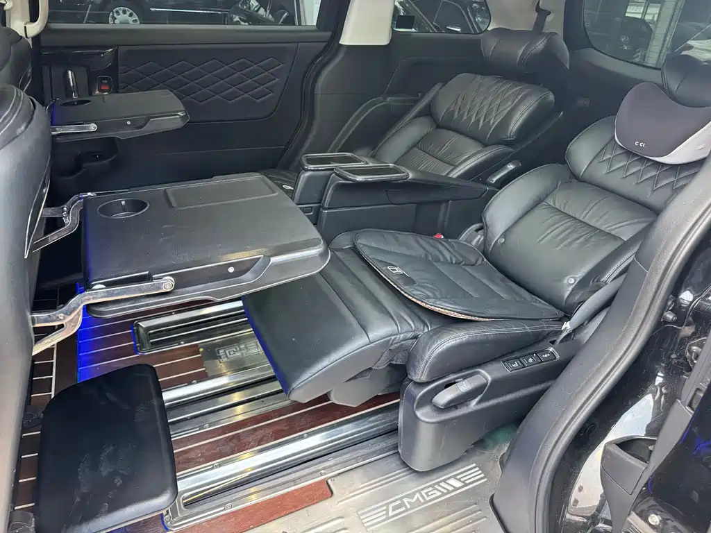 Honda Elysion — миниатюра 17