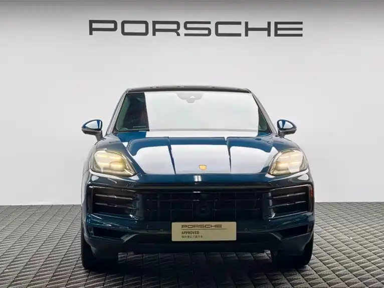 Porsche Cayenne — миниатюра 3