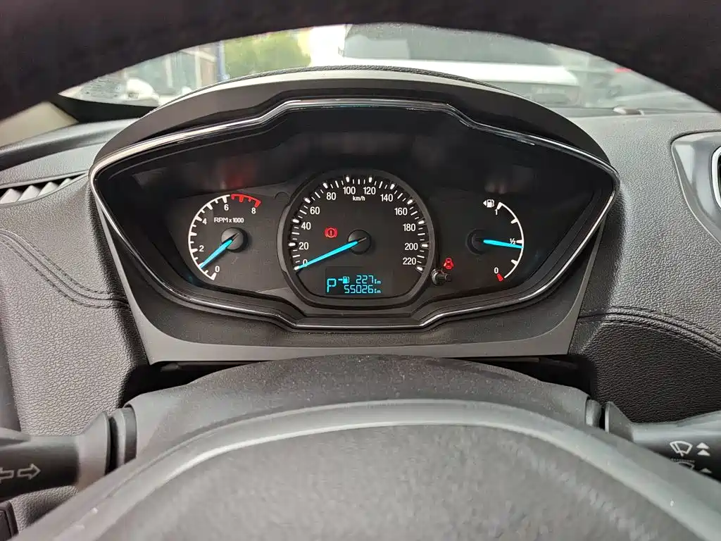 Ford Escort — миниатюра 11