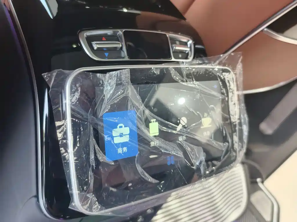 MERCEDES-BENZ V CLASS