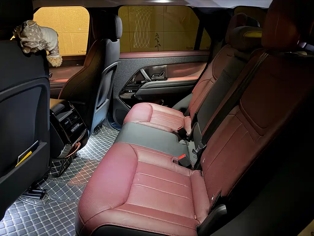 Land Rover Sport — миниатюра 8