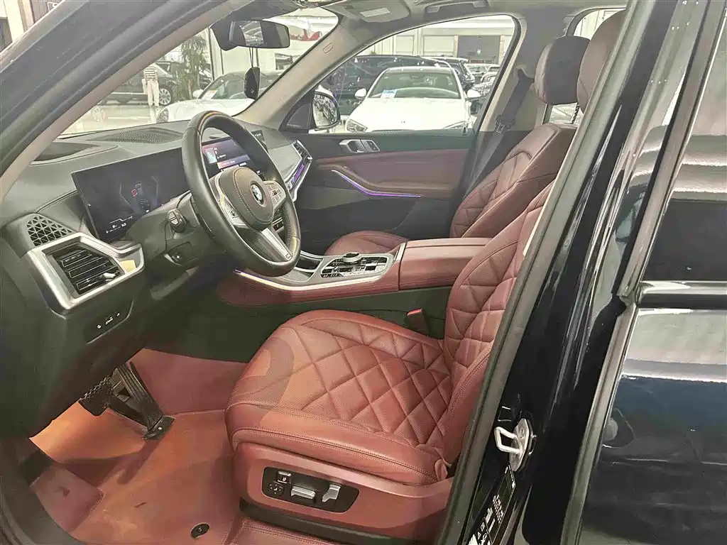 BMW X5 — миниатюра 13