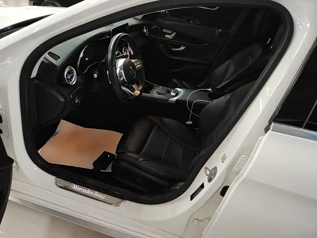Mercedes-Benz C-Class — миниатюра 15