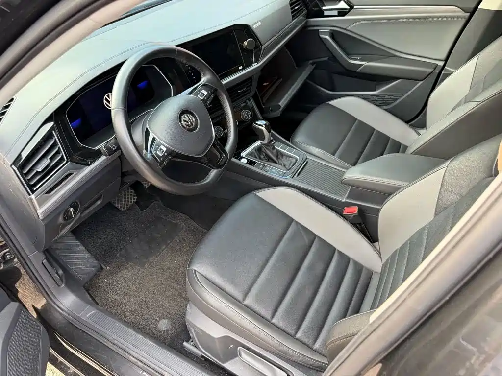 Volkswagen Sagitar — миниатюра 3