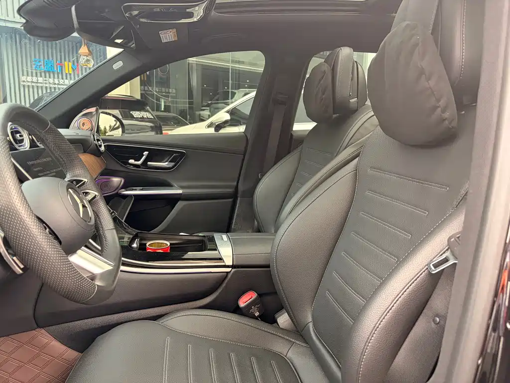 Mercedes-Benz GLC 2024 GLC 300 L 4MATIC 5 мест