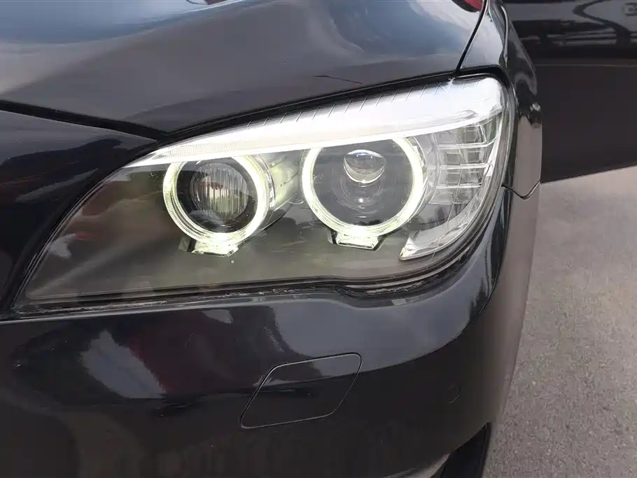 BMW 7 Series 7 2013 740Li xDrive