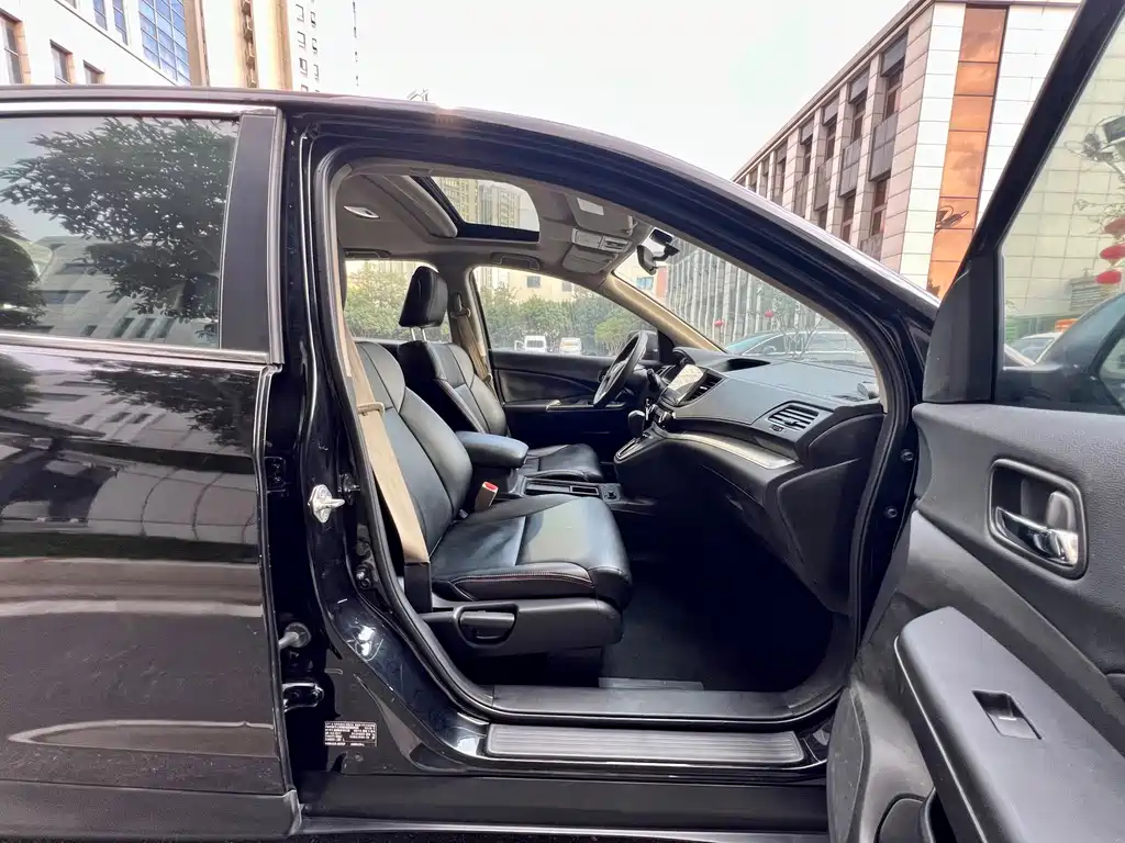 Honda CR-V — миниатюра 21