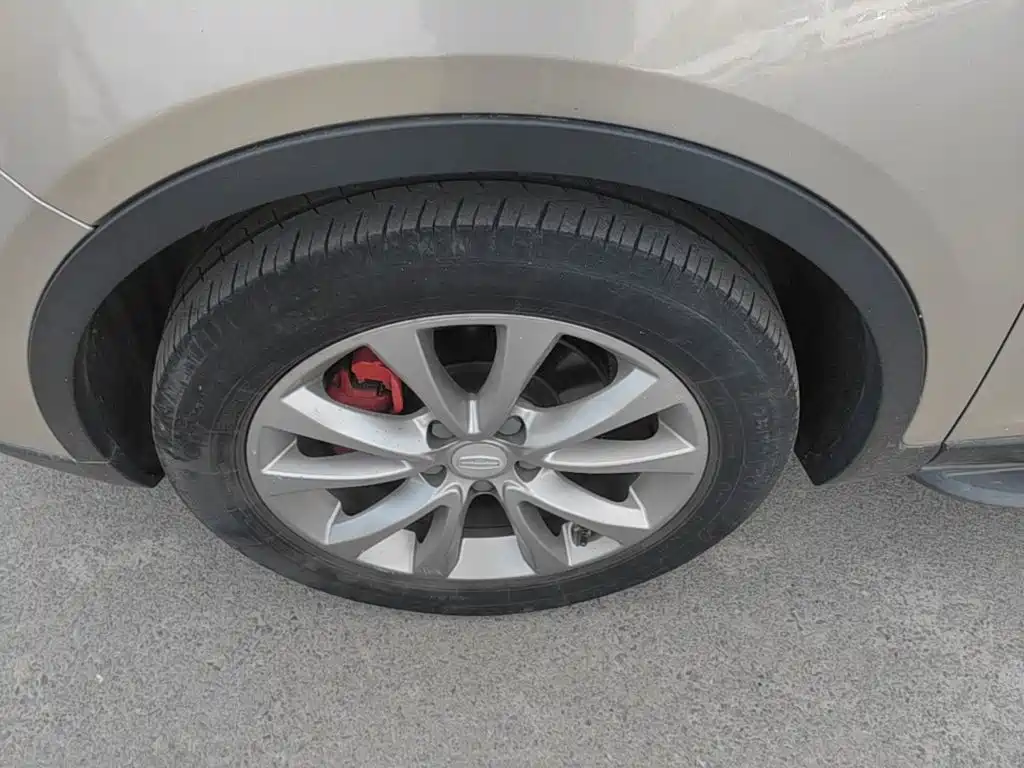 Geely Emgrand GS — миниатюра 23
