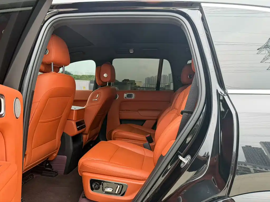 Li Auto Li L8 — миниатюра 5