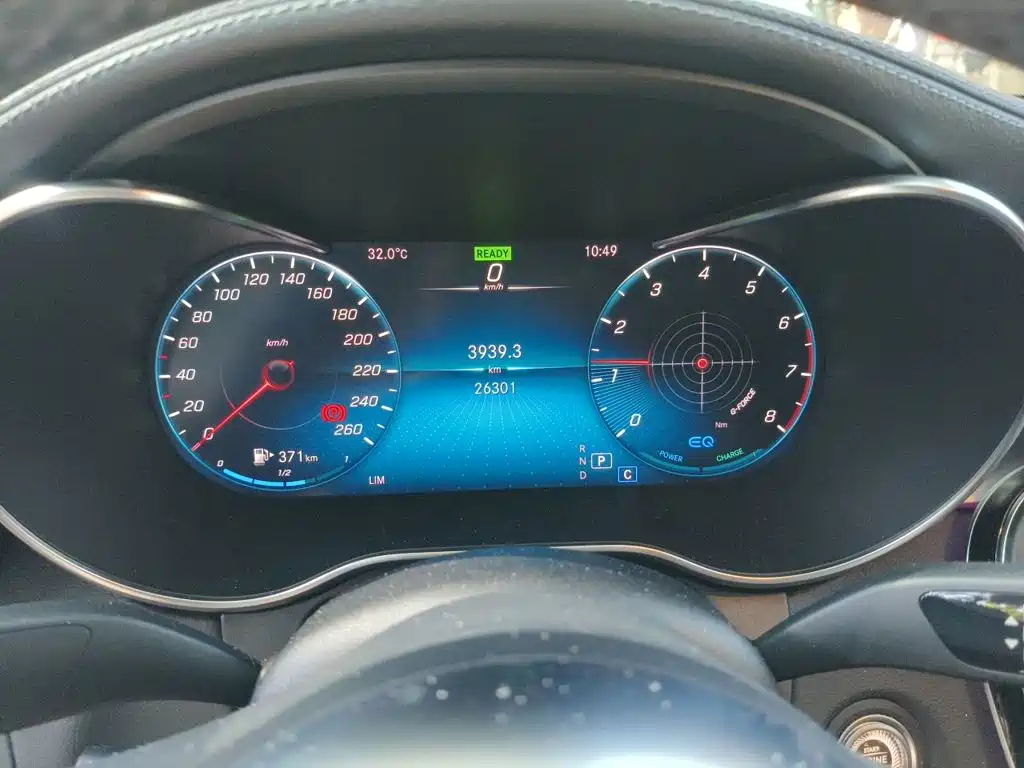 Mercedes-Benz C-Class — миниатюра 13