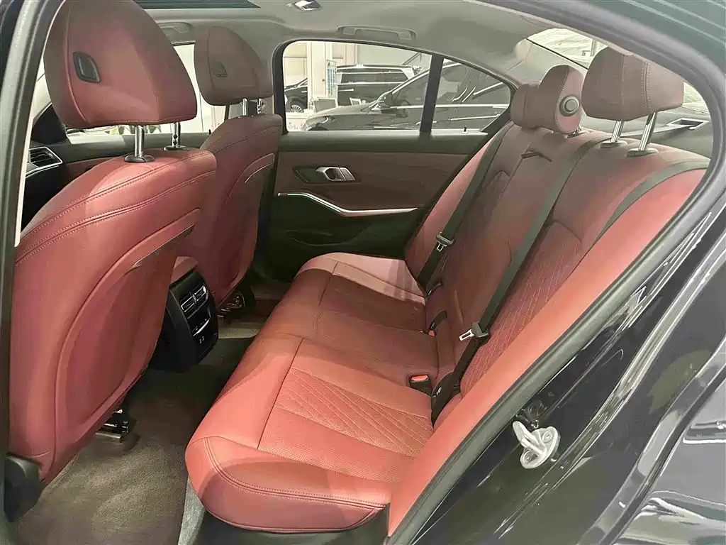 BMW 3 Series — миниатюра 16