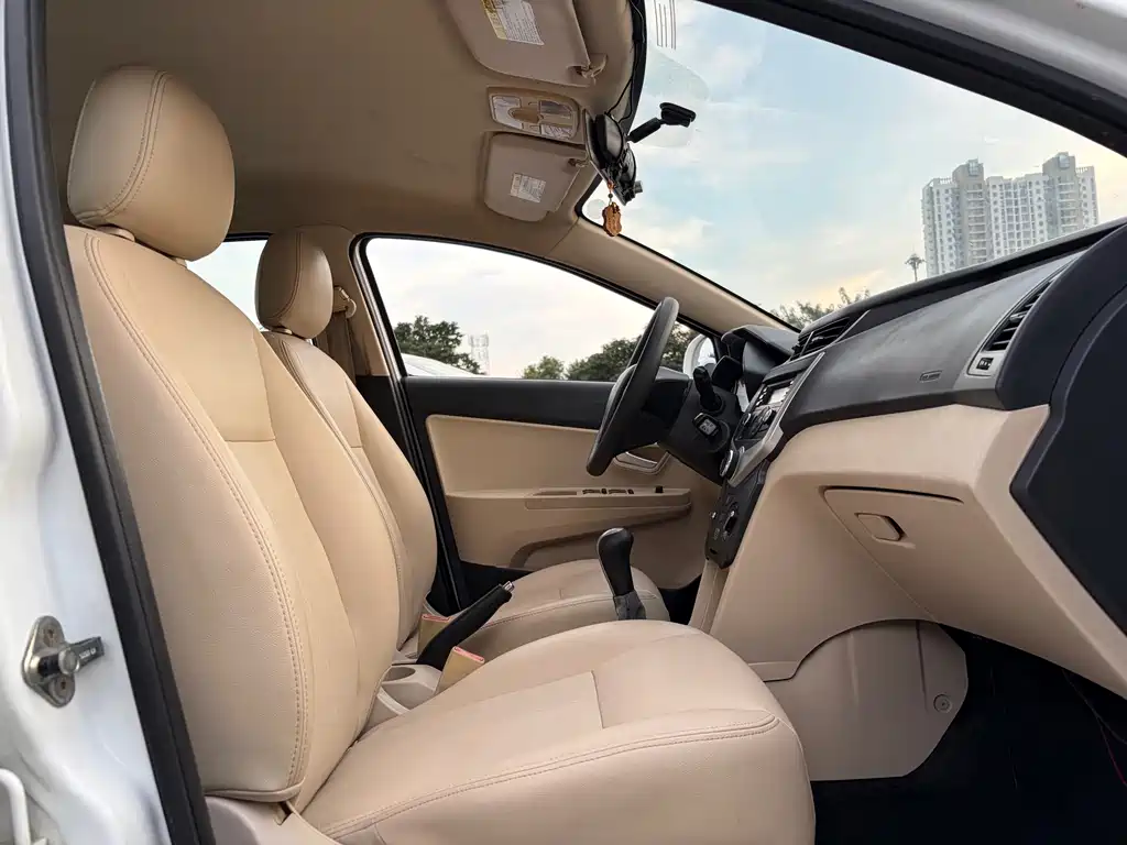 Chery Fengyun 2 — миниатюра 13