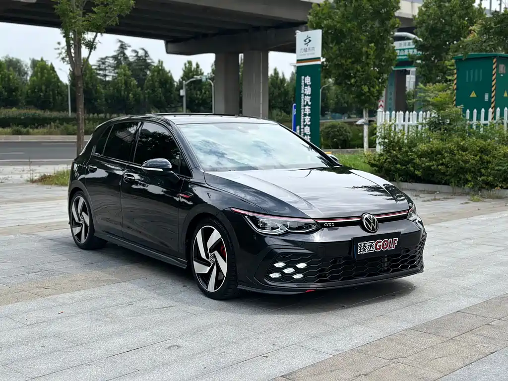 Volkswagen Golf GTI — миниатюра 3