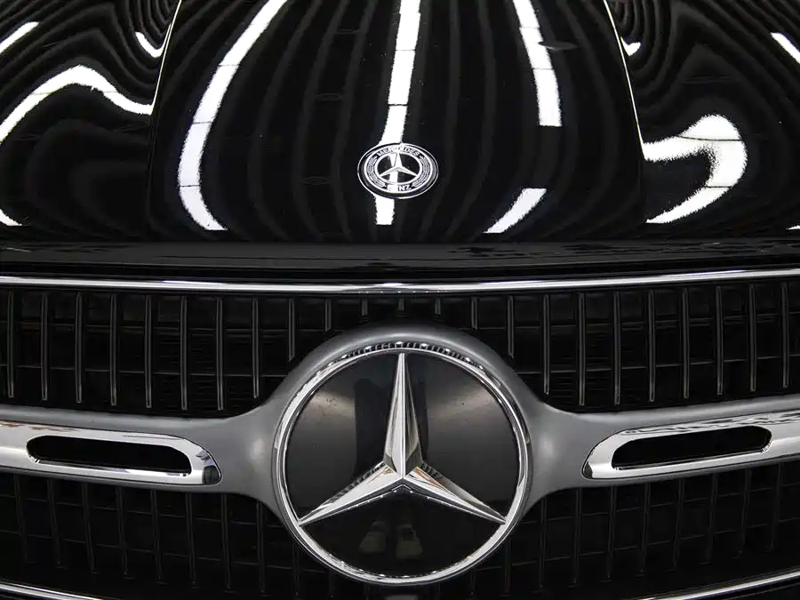 Mercedes-Benz GLC 2023 GLC 260 L 4MATIC 5 мест