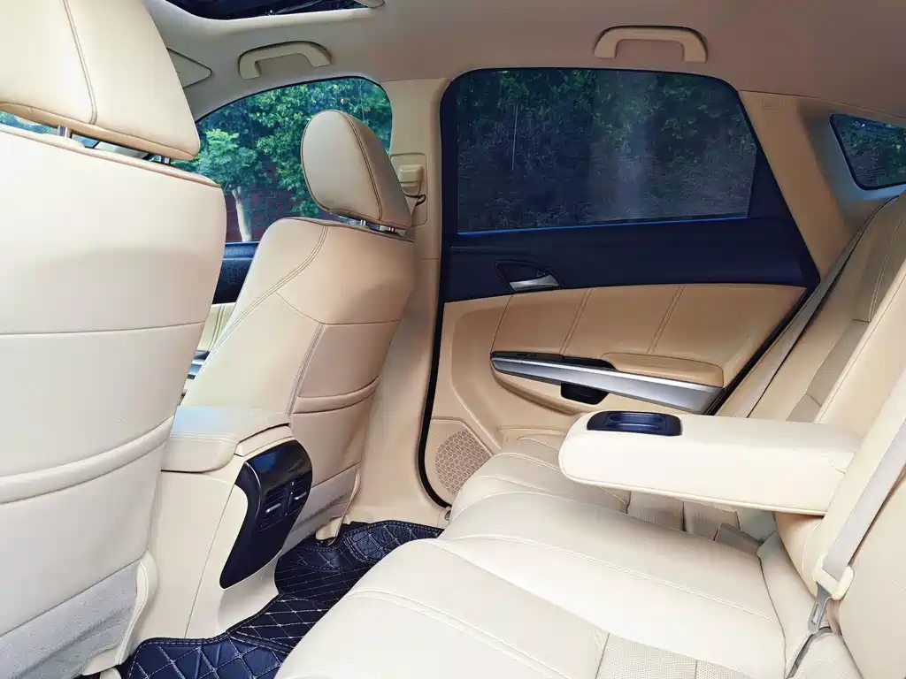 Honda Crosstour — миниатюра 25