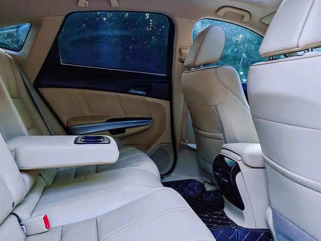 Honda Crosstour — миниатюра 26