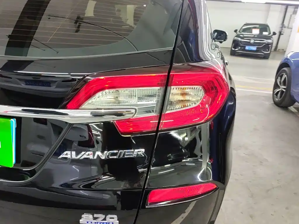 Honda Avancier — миниатюра 8