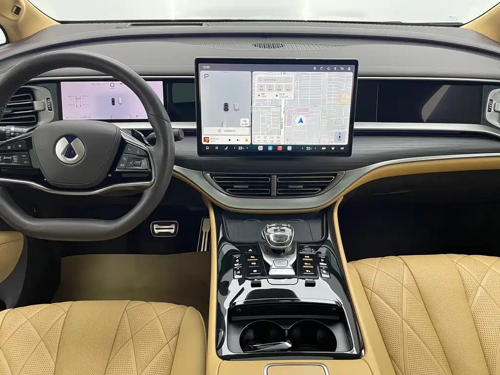 Denza D9 2025 DM-i Smart Drive 1020 Flagship