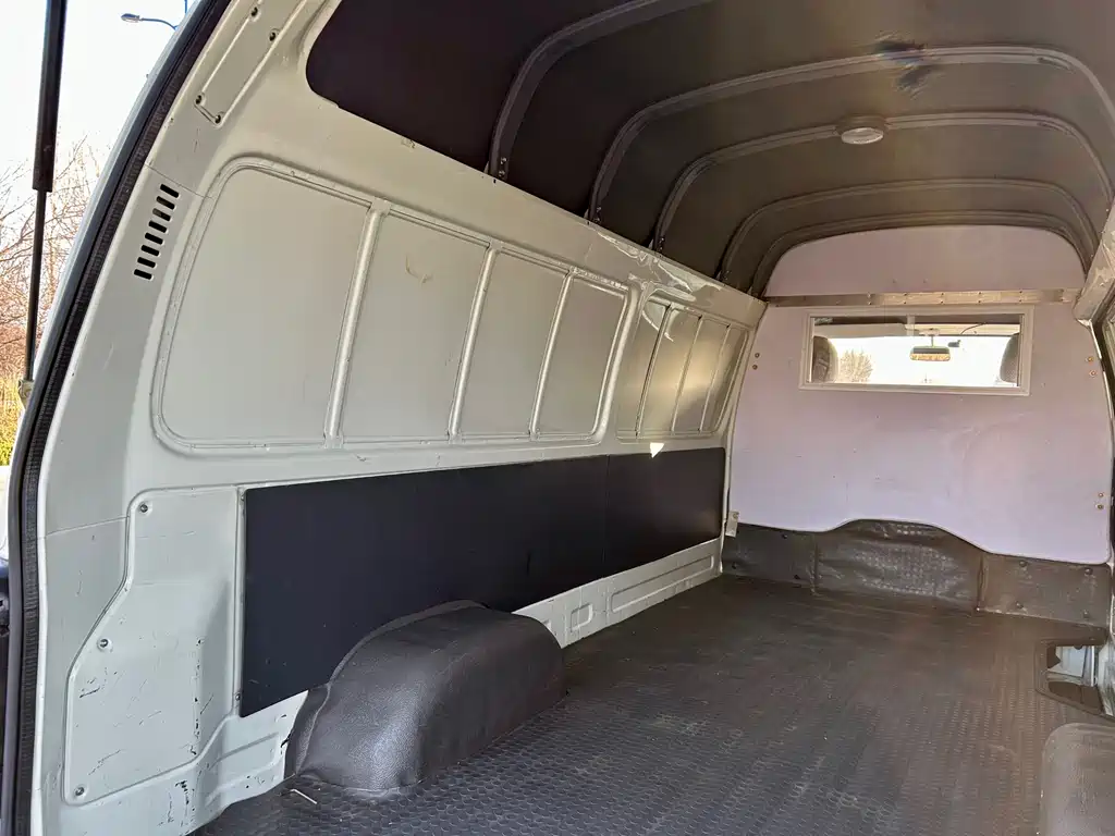 GOLDEN DRAGON SEA LION