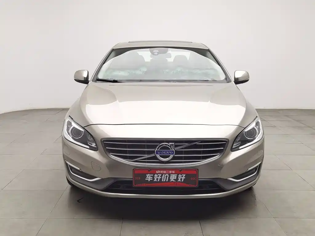 Volvo S60 — миниатюра 3