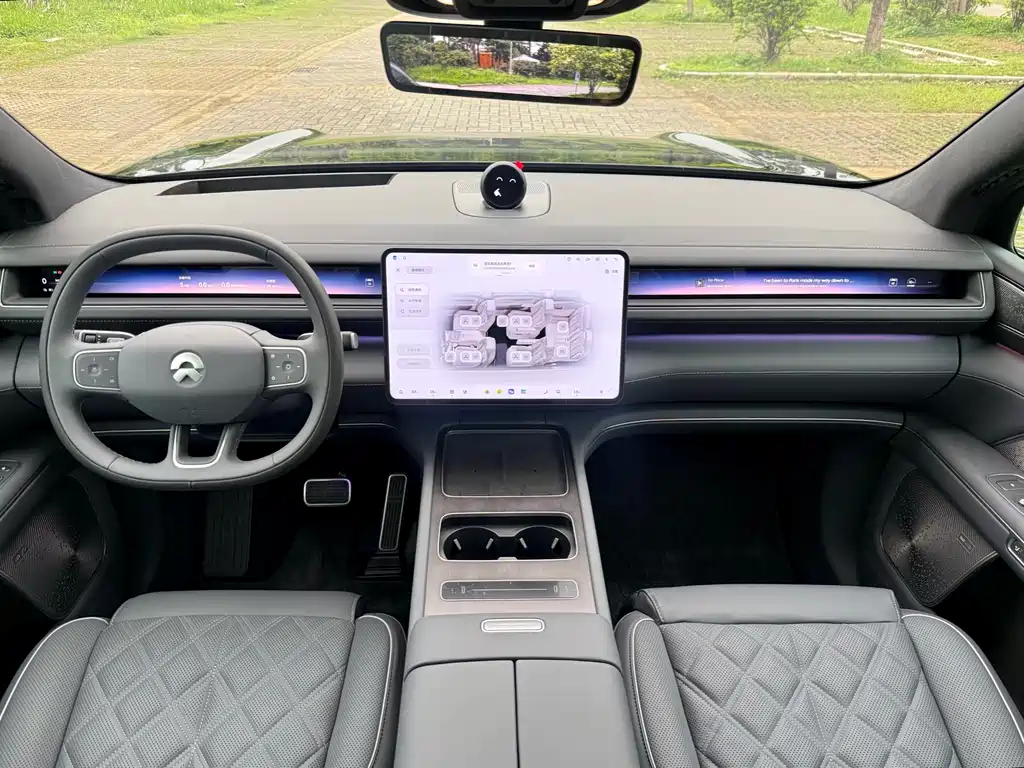 NIO ES8 2026 мест Executive Luxury