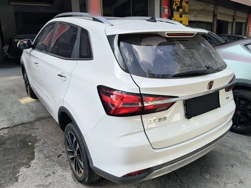 Roewe RX3 — миниатюра 5