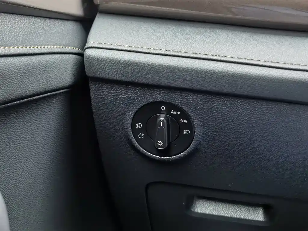 Volkswagen Tharu — миниатюра 21