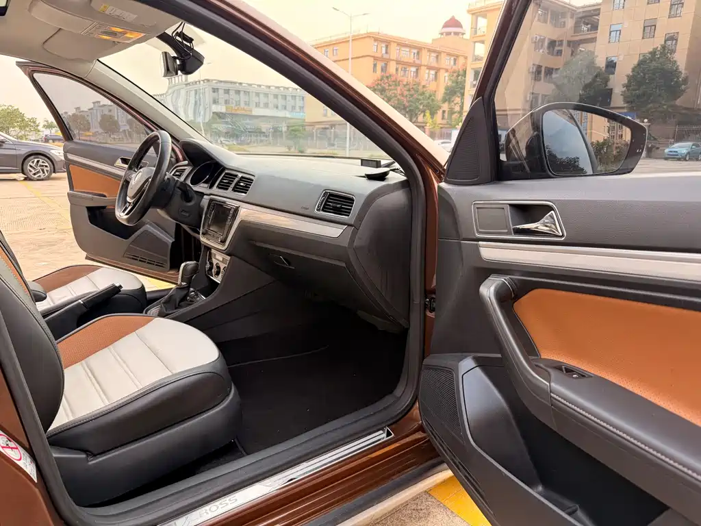 Volkswagen Cross Lavida — миниатюра 15