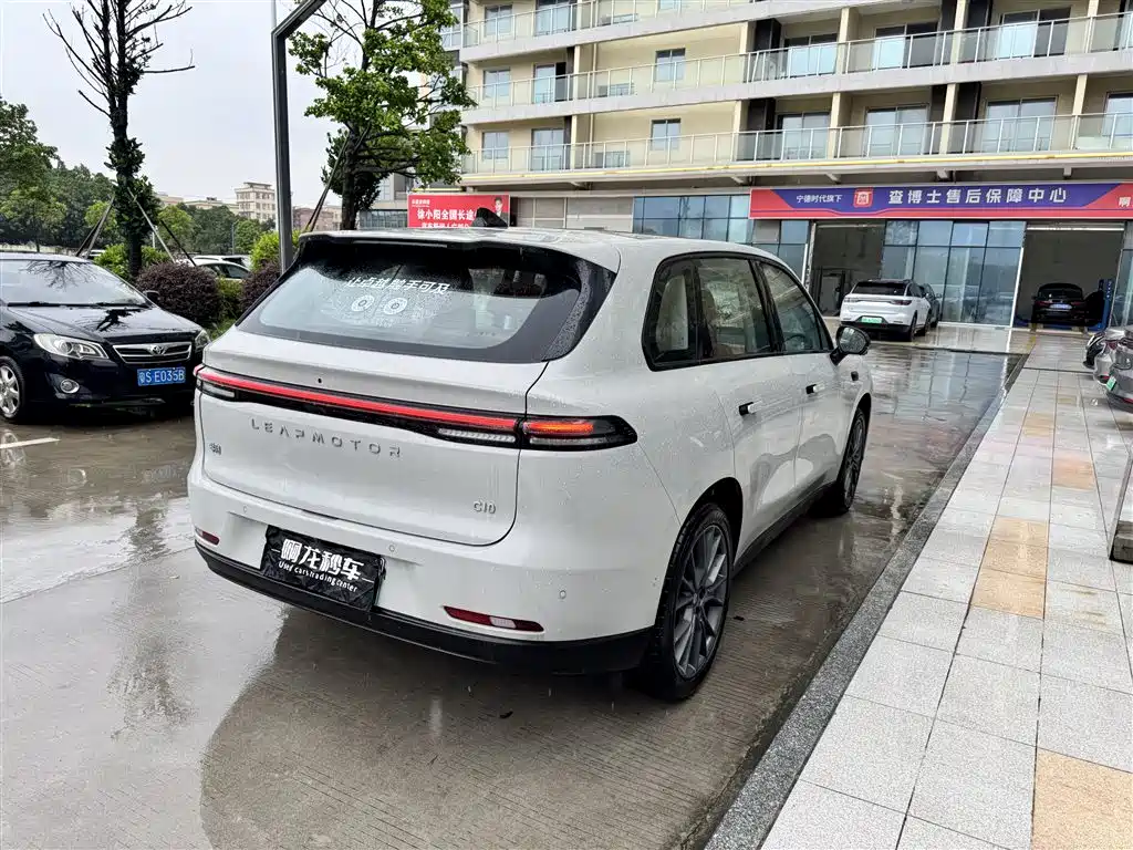 Leapmotor C10 2026 605