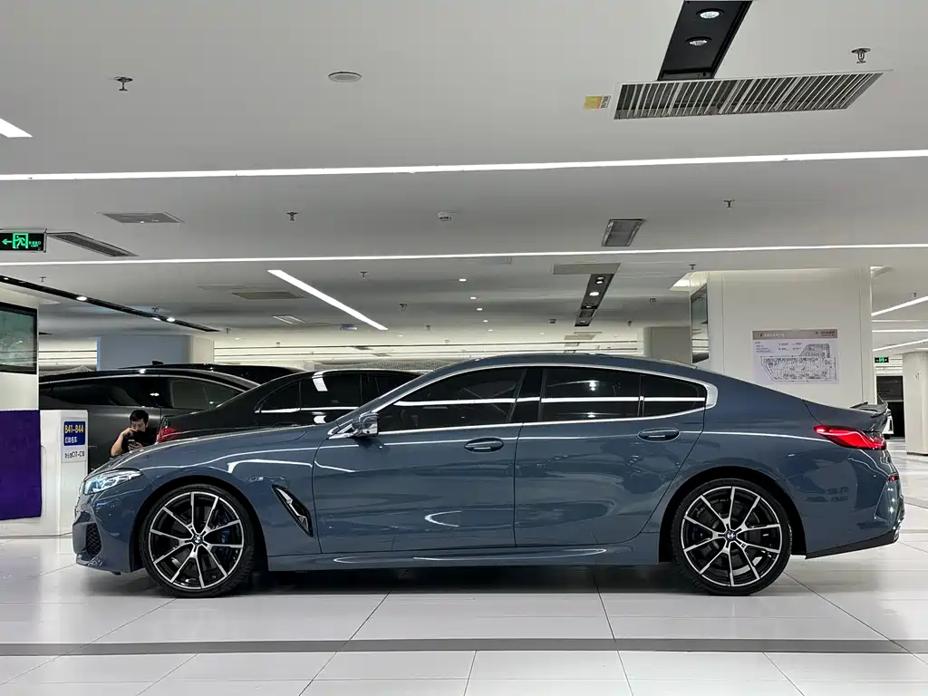 BMW 8 Series 8 2019 840i M Sport