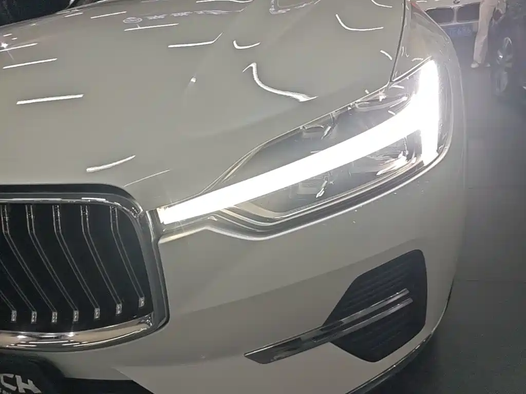 Volvo XC60 — миниатюра 24