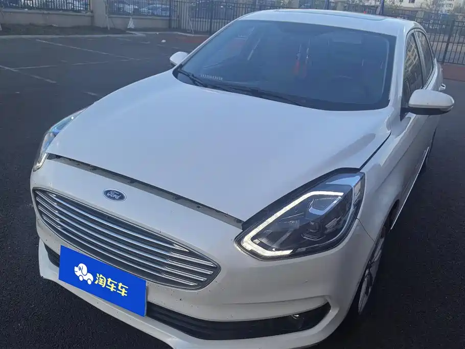 Ford Escort 2019