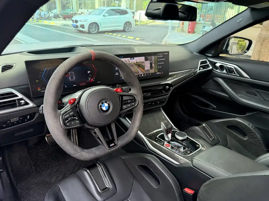BMW M4 — миниатюра 8