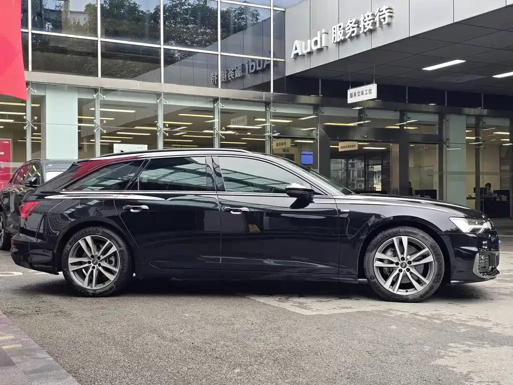 Audi A6 2022 Avant 45 TFSI