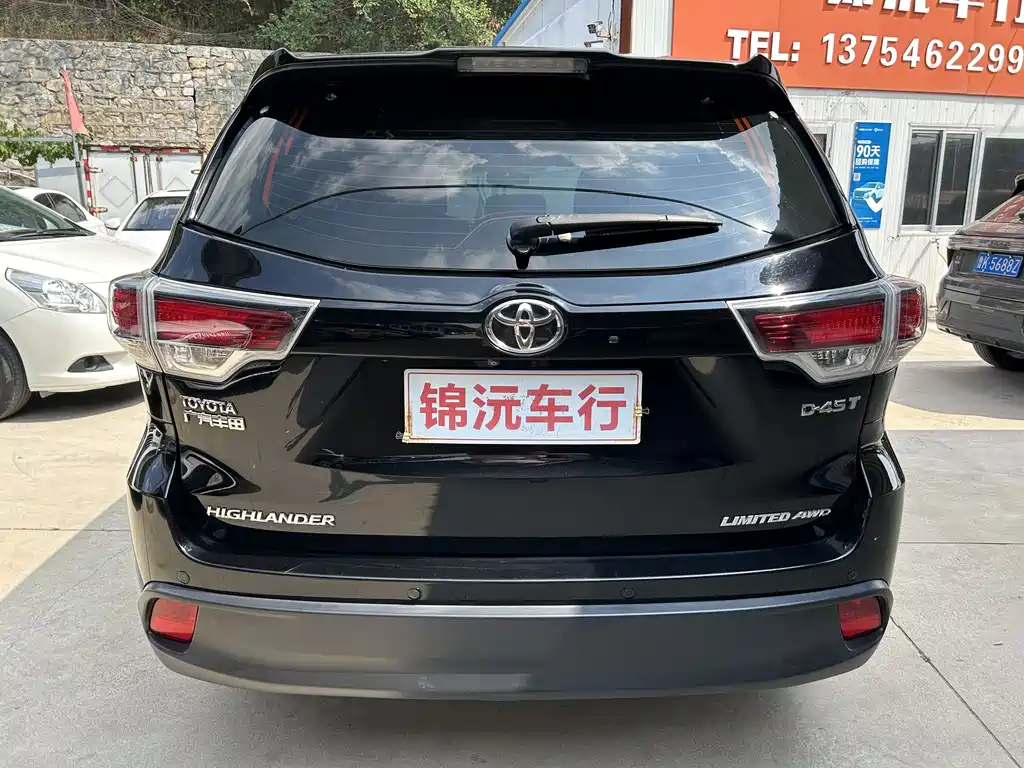Toyota Highlander 2015 2.0T 7 мест