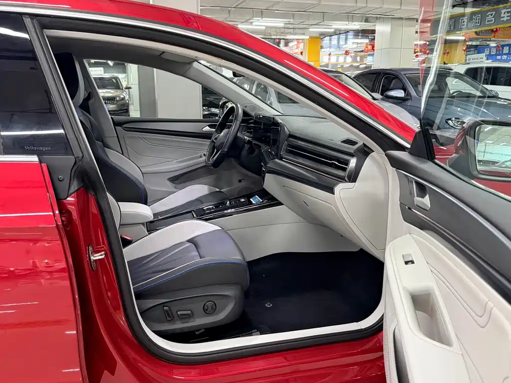 Volkswagen Lamando — миниатюра 12