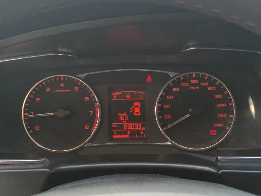 Geely Vision — миниатюра 12
