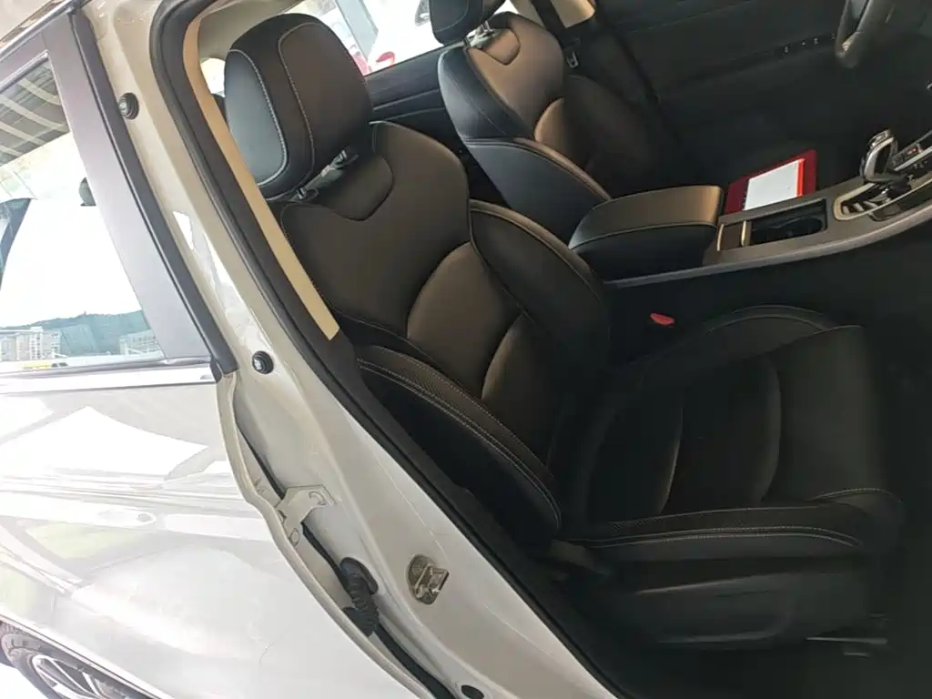 Geely Boyue — миниатюра 25