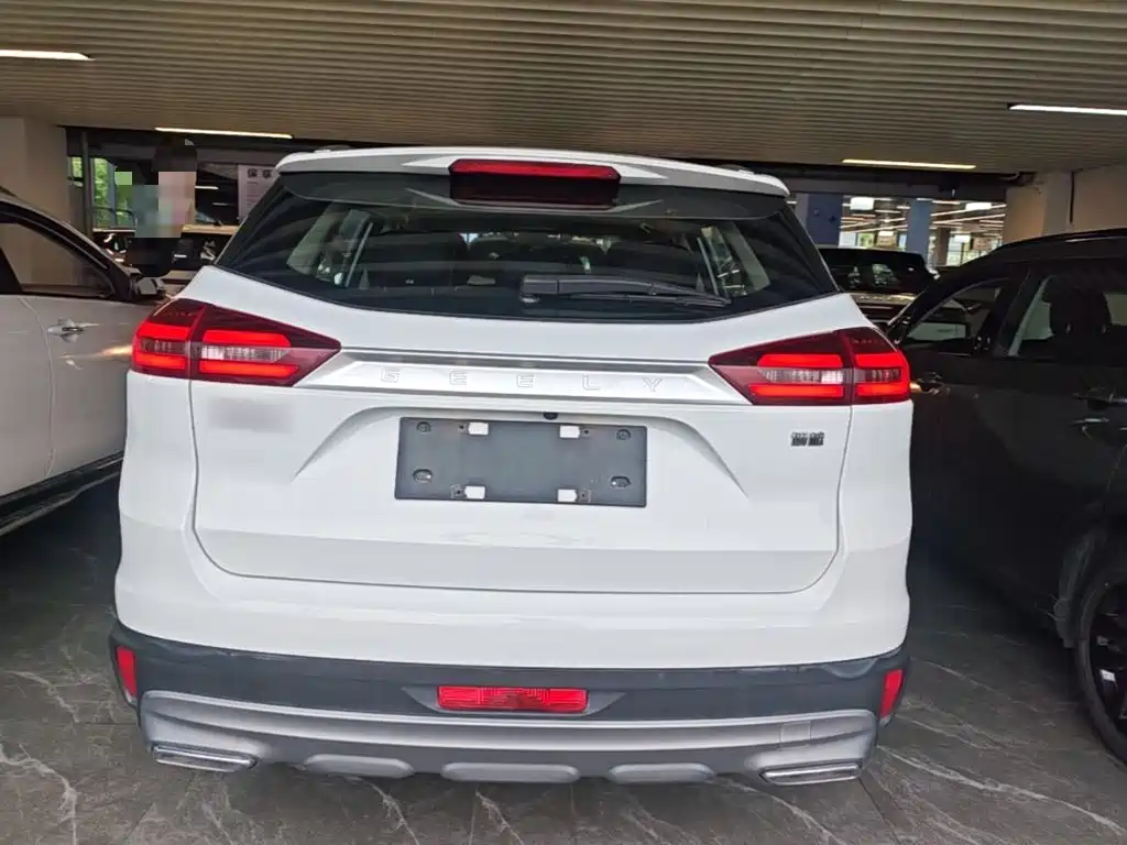 Geely Boyue — миниатюра 6