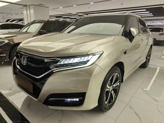 Honda UR-V