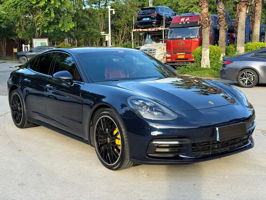 Porsche Panamera — миниатюра 3