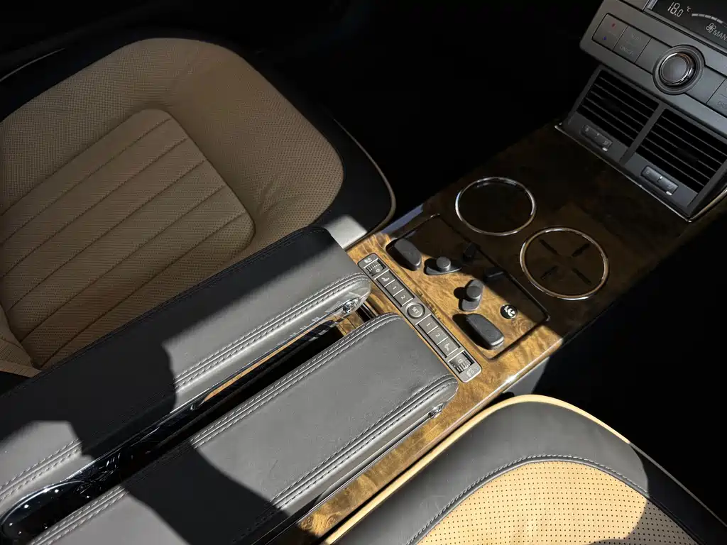Volkswagen Phaeton — миниатюра 17