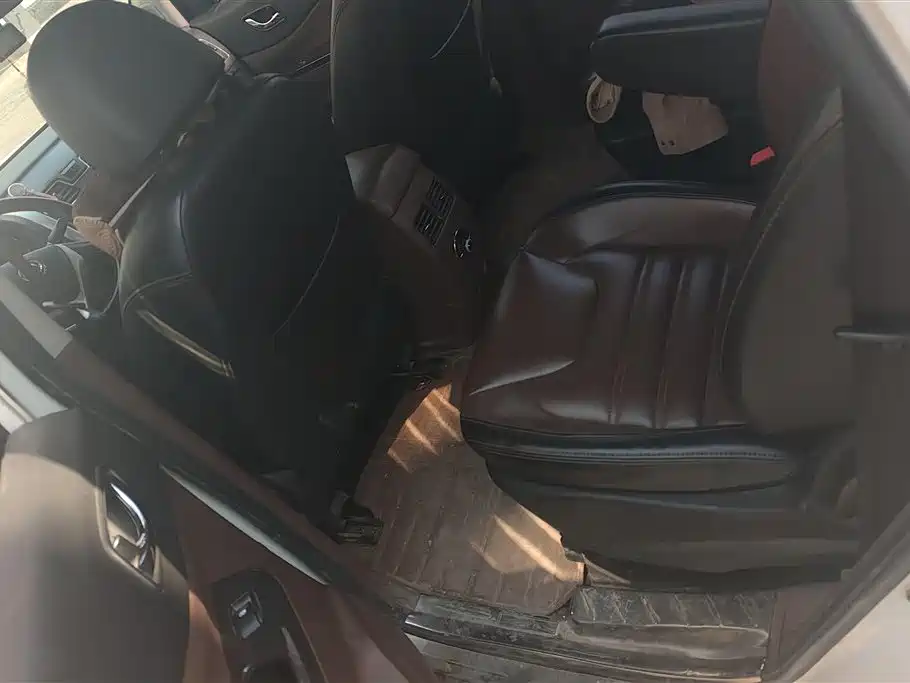 DONGFENG POPULAR SX6