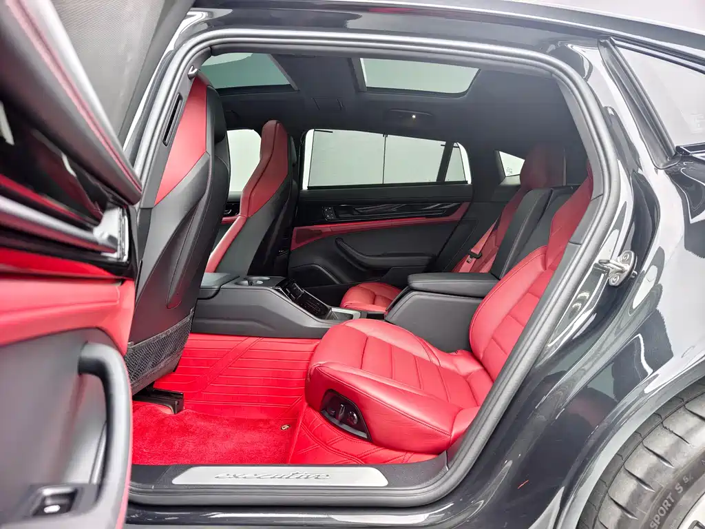 Porsche Panamera — миниатюра 9