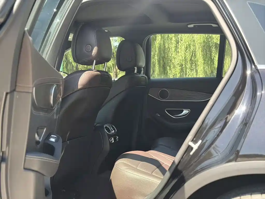 Mercedes-Benz GLC — миниатюра 5