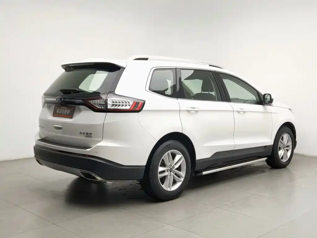 Ford Edge — миниатюра 2