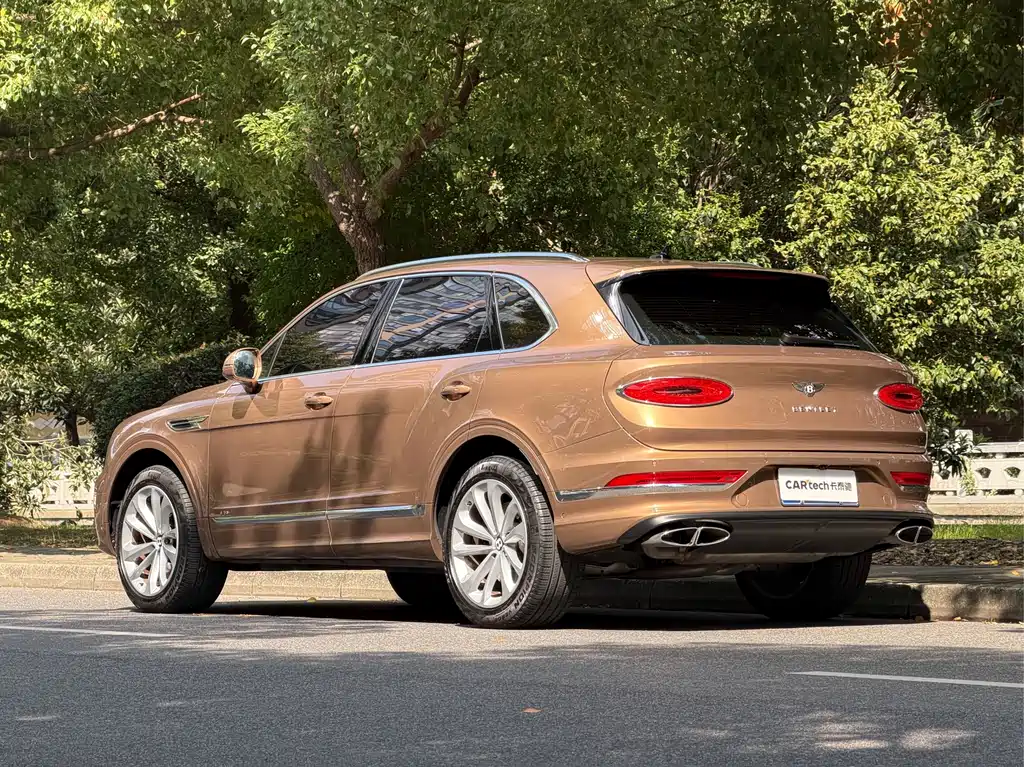 Bentley Bentayga — миниатюра 6