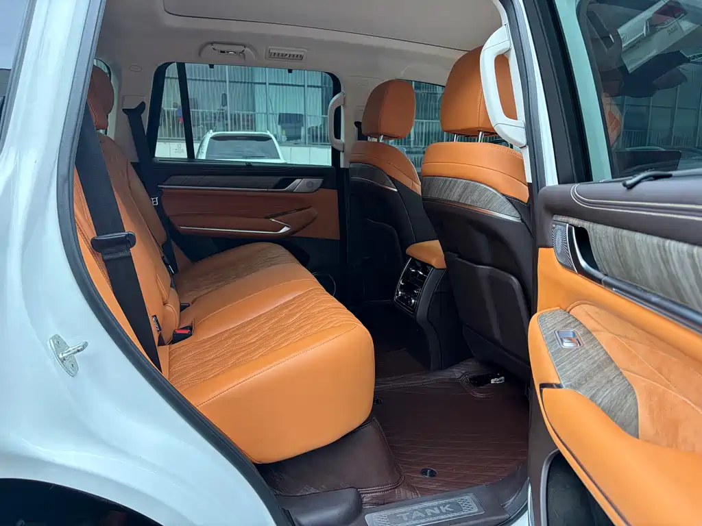 Tank 500 2022 3.0T Sport 5 мест