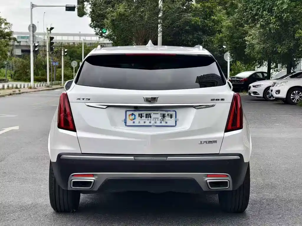Cadillac XT5 — миниатюра 4