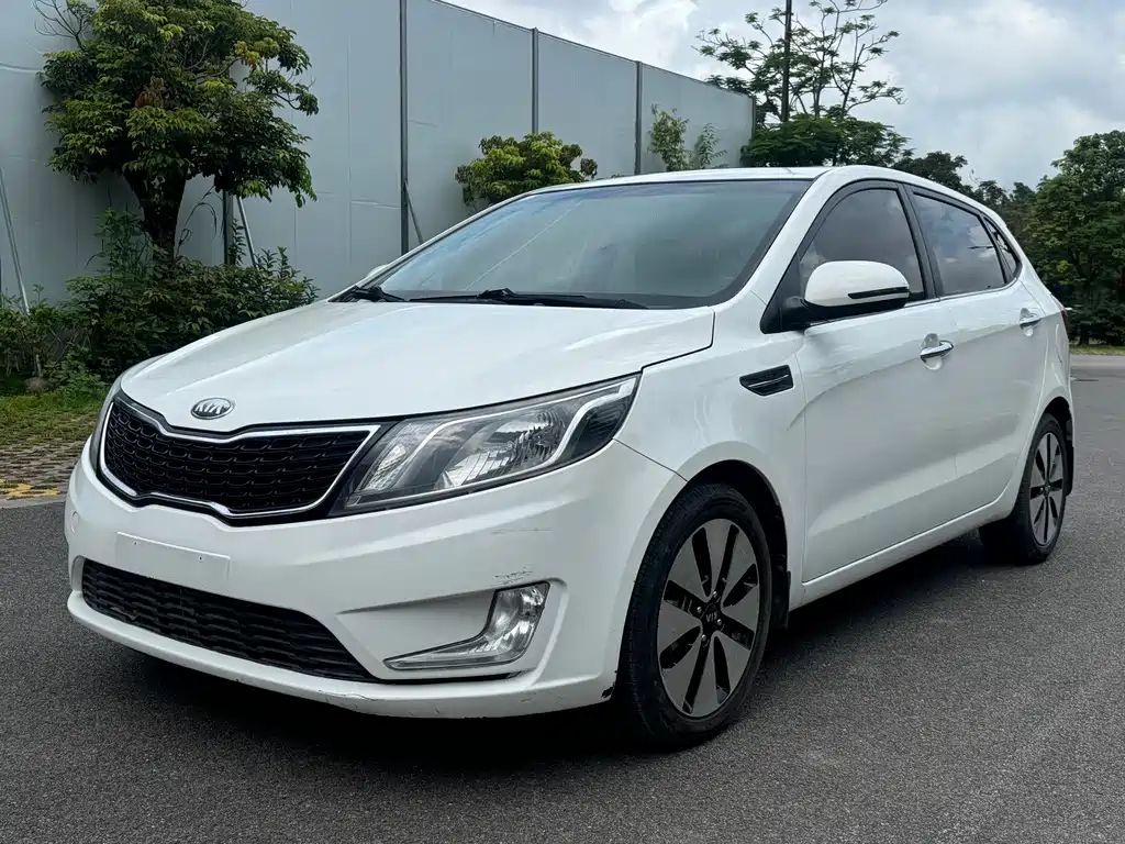 Kia K2 — миниатюра 3